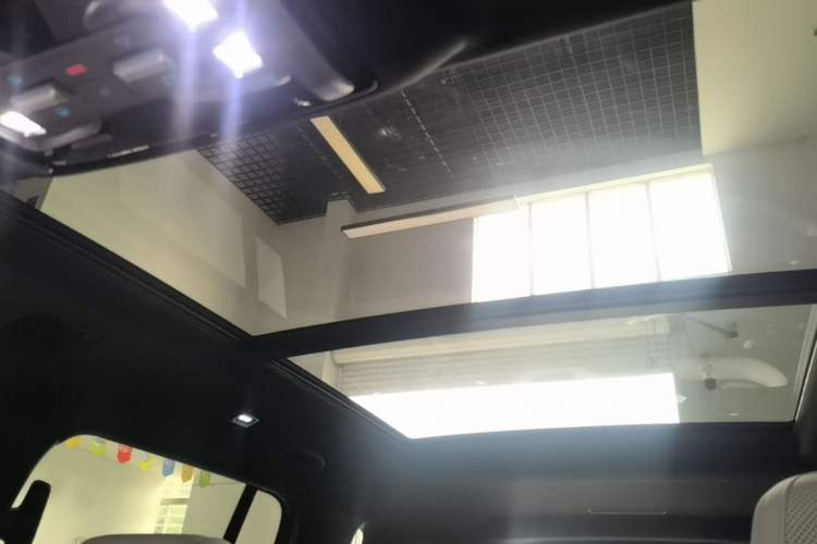 Used Formula Leopard Titanium 7 2025 Model 190 km Four-Wheel Drive Ultra Edition Headliner
