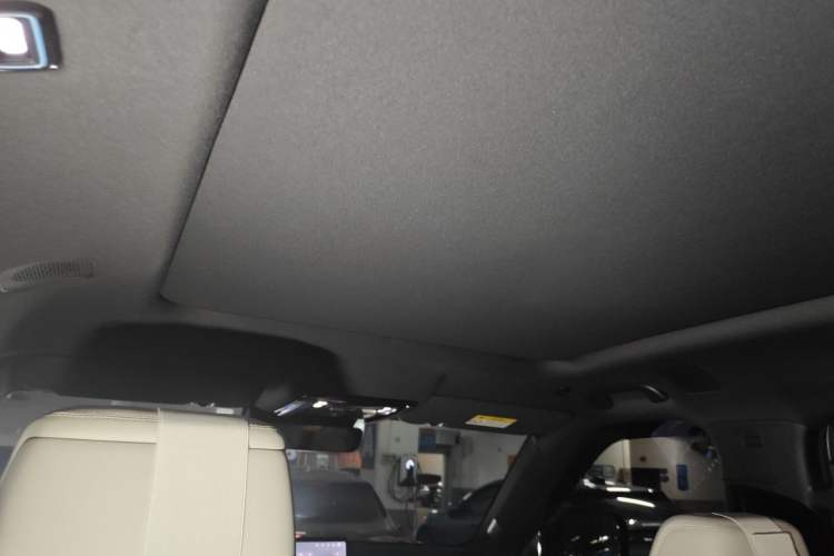 Used Formula Leopard Titanium 7 2025 Model 190 km Four-Wheel Drive Ultra Edition Headliner