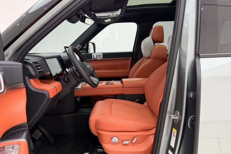 Used Formula Leopard Titanium 7 2025 Model 190 km Four-Wheel Drive Ultra Edition Left Front Seat