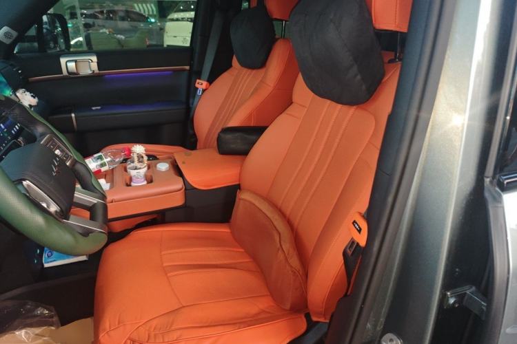 Used Formula Leopard Titanium 7 2025 Model 200 km Two-Wheel Drive Max Edition Left Front Seat