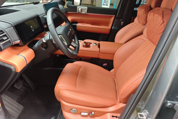 Used Formula Leopard Titanium 7 2025 Model 190 km Four-Wheel Drive Ultra Edition Left Front Seat
