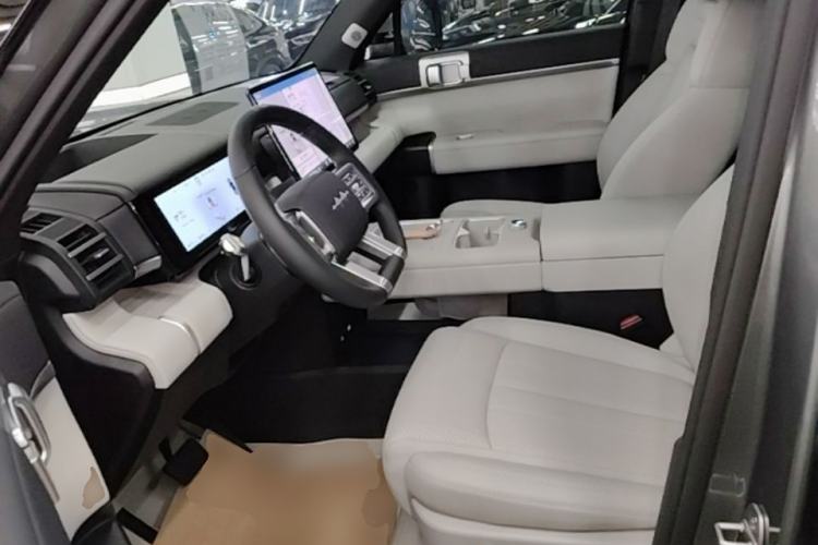 Used Formula Leopard Titanium 7 2025 Model 190 km Four-Wheel Drive Ultra Edition Left Front Seat