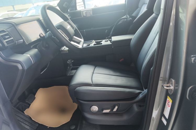 Used Formula Leopard Titanium 7 2025 Model 190 km Four-Wheel Drive Ultra Edition Left Front Seat
