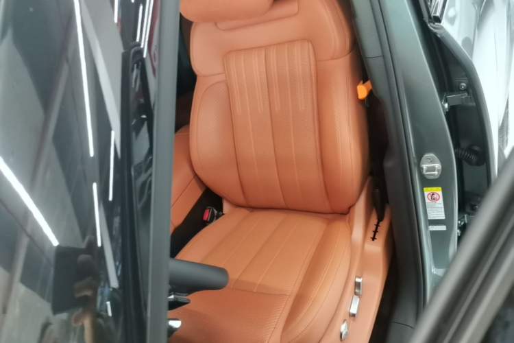 Used Formula Leopard Titanium 7 2025 Model 190 km Four-Wheel Drive Max Edition Left Front Seat