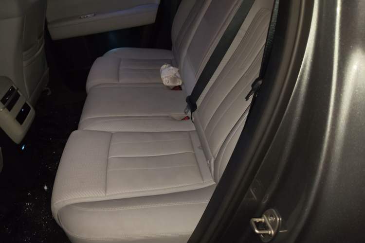 Used Formula Leopard Titanium 7 2025 Model 190 km Four-Wheel Drive Ultra Edition Left Rear Seat