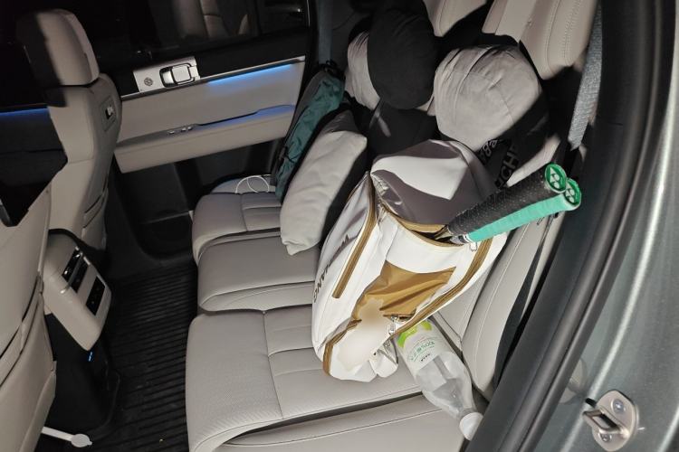 Used Formula Leopard Titanium 7 2025 Model 190 km Four-Wheel Drive Ultra Edition Left Rear Seat