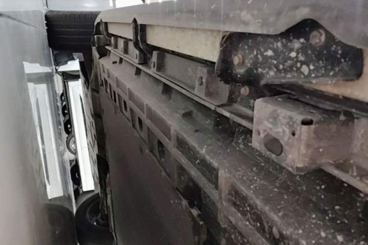 Used Formula Leopard Titanium 7 2025 Model 190 km Four-Wheel Drive Ultra Edition Left Side Sill