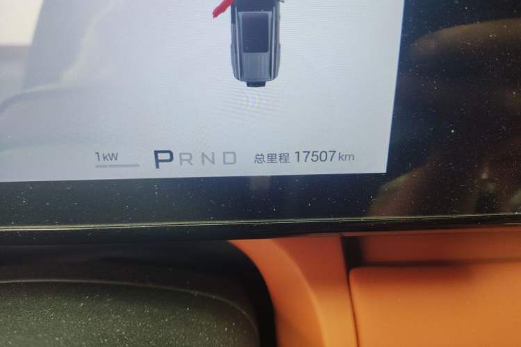 Used Formula Leopard Titanium 7 2025 Model 200 km Two-Wheel Drive Max Edition Odometer Close Up