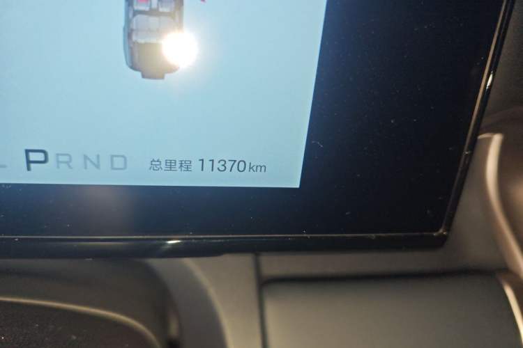 Used Formula Leopard Titanium 7 2025 Model 200 km Two-Wheel Drive Max Edition Odometer Close Up