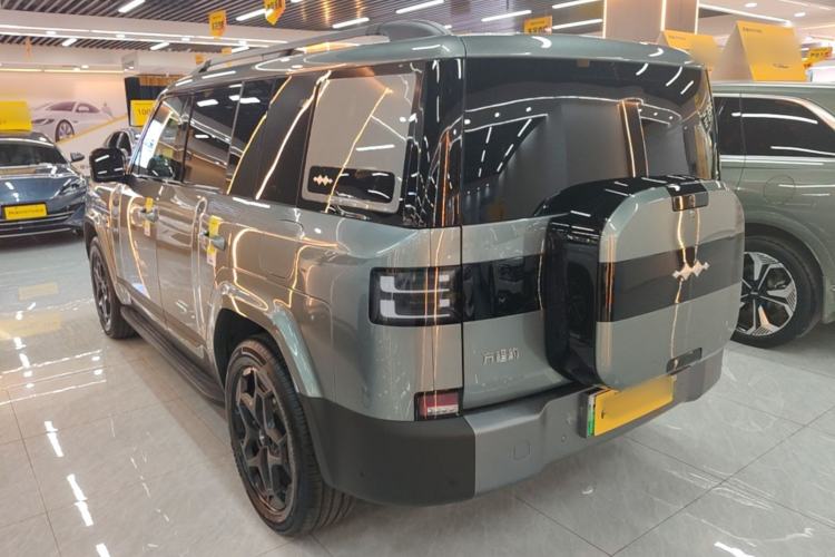 Used Formula Leopard Titanium 7 2025 Model 190 km Four-Wheel Drive Ultra Edition Rear Left 45 Deg