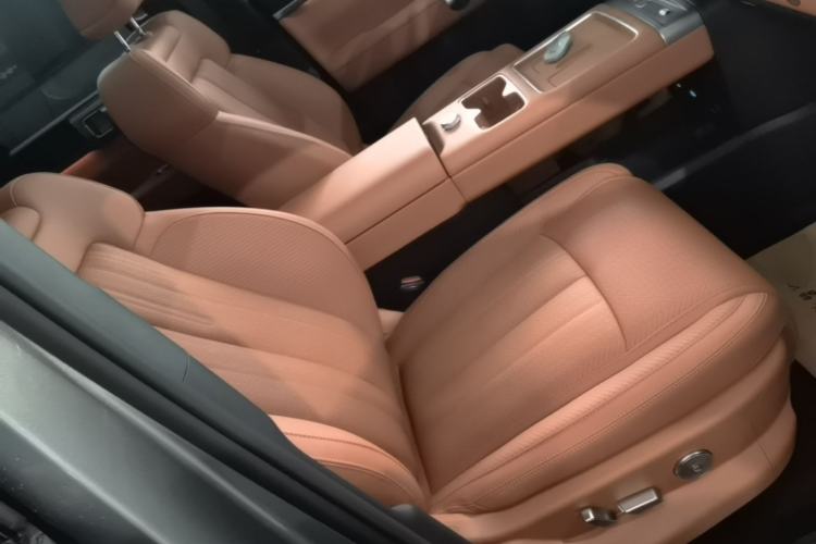 Used Formula Leopard Titanium 7 2025 Model 190 km Four-Wheel Drive Ultra Edition Right Front Seat