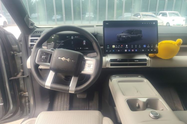 Used Formula Leopard Titanium 7 2025 Model 190 km Four-Wheel Drive Ultra Edition Steering Wheel