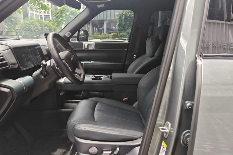 Used Formula Leopard Titanium 7 2025 Model 190 km Four-Wheel Drive Ultra Edition Left Front Seat