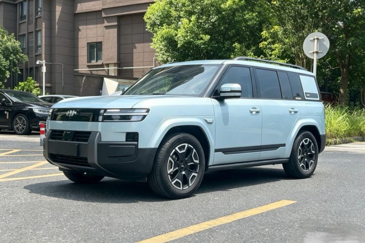 Used Formula Leopard Titanium 7 2025 Model 200 km Two-Wheel Drive Max Edition Guazi used car, China used car export, Used car for sale, Used  cars, Cheapest cars for sale