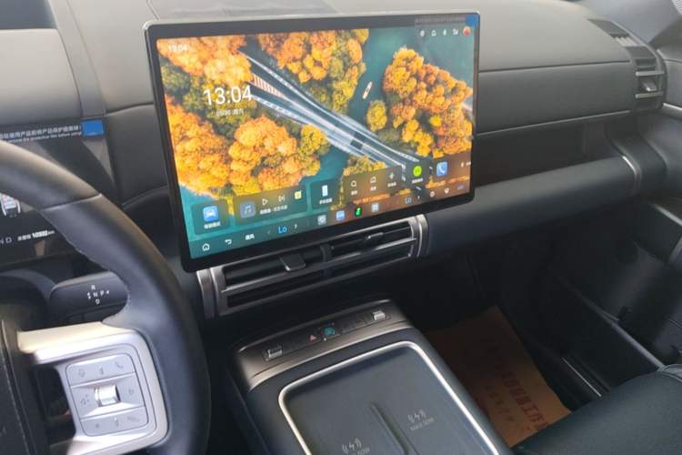 Used Formula Leopard Titanium 7 2025 Model 190 km Four-Wheel Drive Ultra Edition Audio And AC Panel