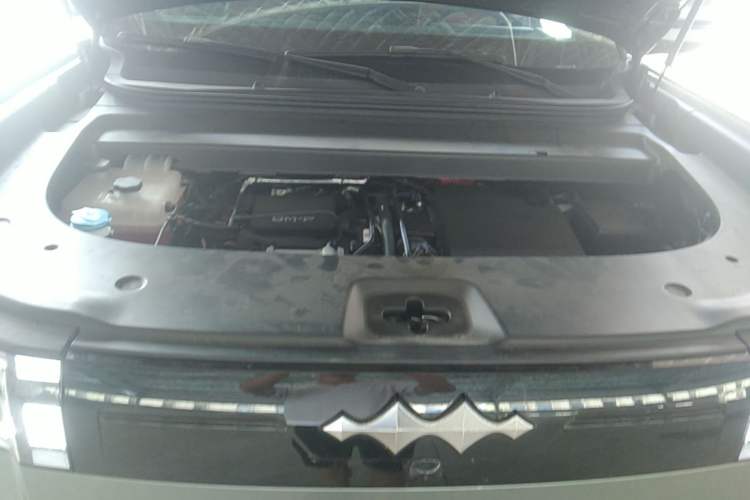 Used Formula Leopard Titanium 7 2025 Model 190 km Four-Wheel Drive Ultra Edition Engine Bay