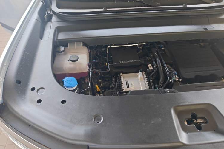 Used Formula Leopard Titanium 7 2025 Model 190 km Four-Wheel Drive Ultra Edition Engine Bay Right