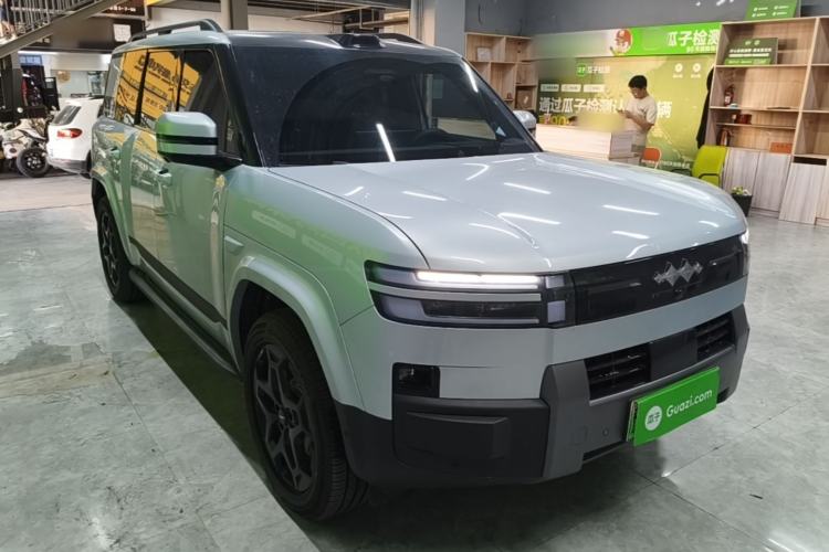 Used Formula Leopard Titanium 7 2025 Model 190 km Four-Wheel Drive Ultra Edition Front Right 45 Deg