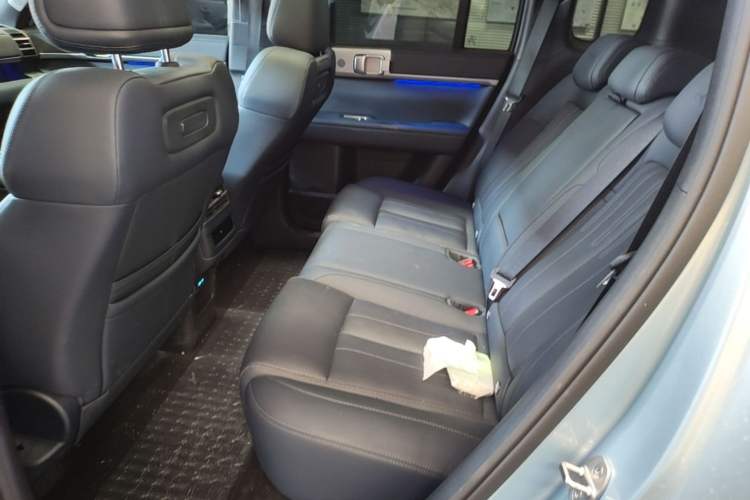 Used Formula Leopard Titanium 7 2025 Model 190 km Four-Wheel Drive Ultra Edition Left Rear Seat