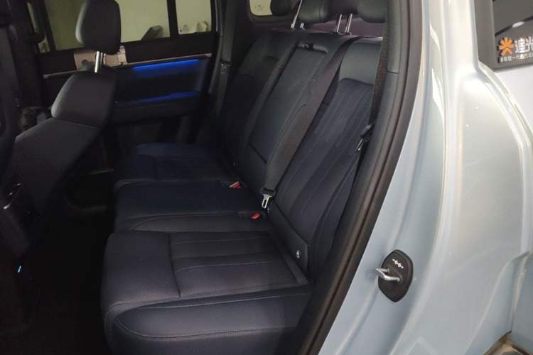 Used Formula Leopard Titanium 7 2025 Model 190 km Four-Wheel Drive Ultra Edition Left Rear Seat