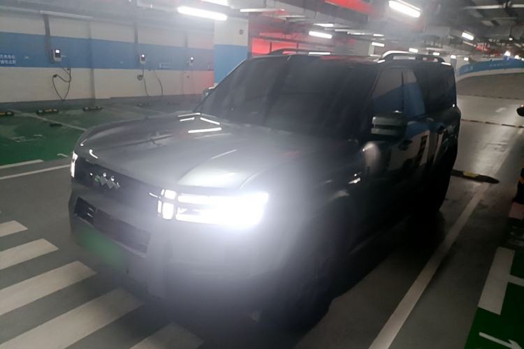 Formula Leopard Titanium 7 2025 Model 190 km Four-Wheel Drive Ultra Edition d’occasion Guazi used car, China used car export, Used car for sale, Used cars, Cheapest cars for sale
