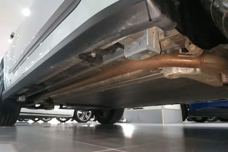 Used Formula Leopard Titanium 7 2025 Model 200 km Two-Wheel Drive Max Edition Right Side Sill