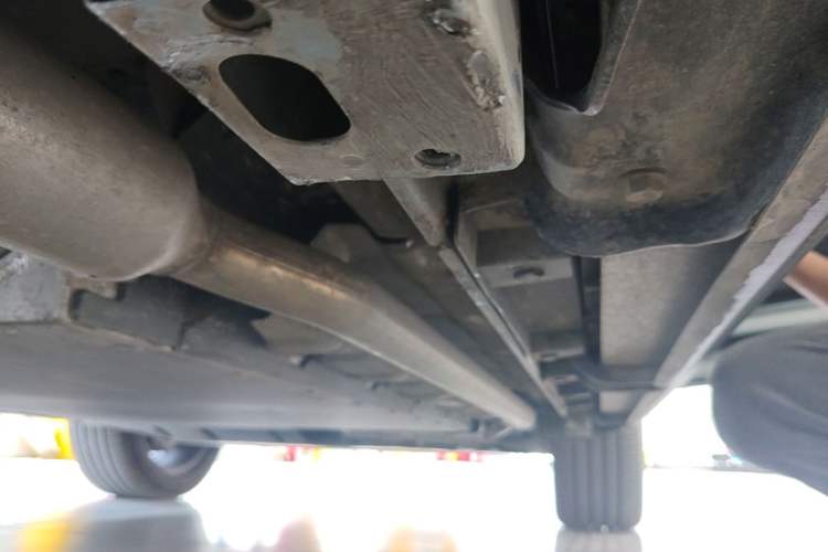 Used Formula Leopard Titanium 7 2025 Model 190 km Four-Wheel Drive Ultra Edition Right Side Sill