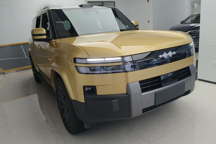 Used Formula Leopard Titanium 7 2025 Model 190 km Four-Wheel Drive Ultra Edition Front Right 45 Deg