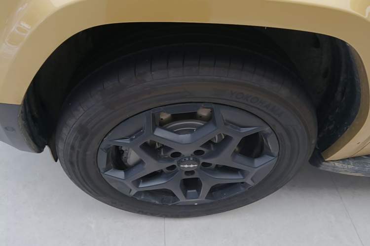 Used Formula Leopard Titanium 7 2025 Model 190 km Four-Wheel Drive Ultra Edition Left Front Wheel Hub