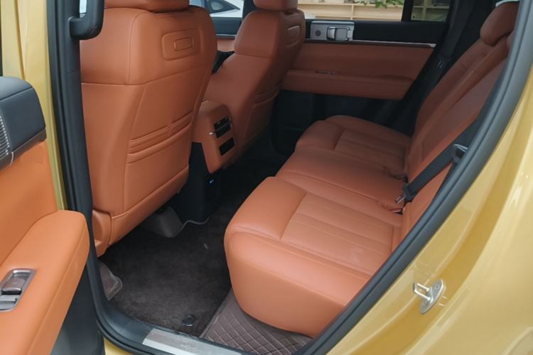Used Formula Leopard Titanium 7 2025 Model 190 km Four-Wheel Drive Ultra Edition Left Rear Seat