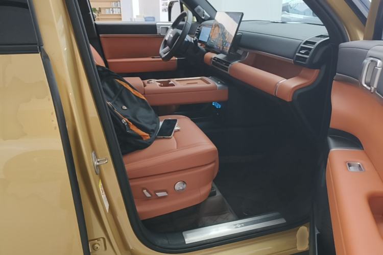 Used Formula Leopard Titanium 7 2025 Model 190 km Four-Wheel Drive Ultra Edition Right Front Seat
