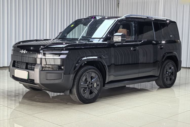 Formula Leopard Titanium 7 2026 Model EV 675KM Four-Wheel-Drive Flash-Charging Edition