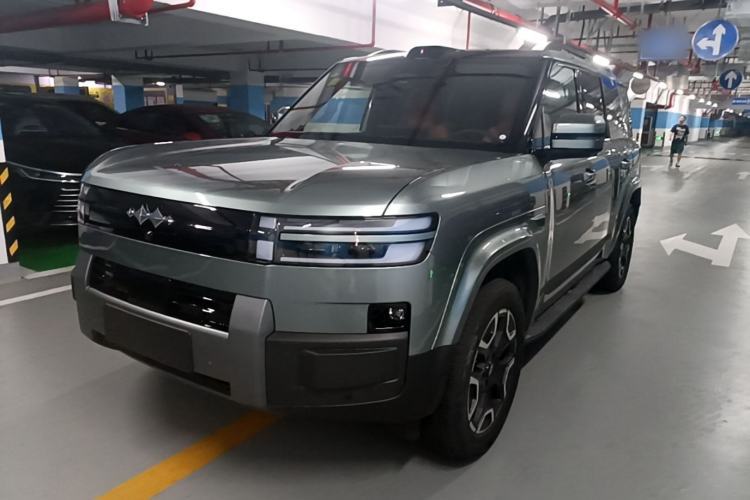 Formula Leopard Titanium 7 2026 Model EV 675KM Rear-Drive Flash-Charging Edition d’occasion Guazi used car, China used car export, Used car for sale, Used cars, Cheapest cars for sale