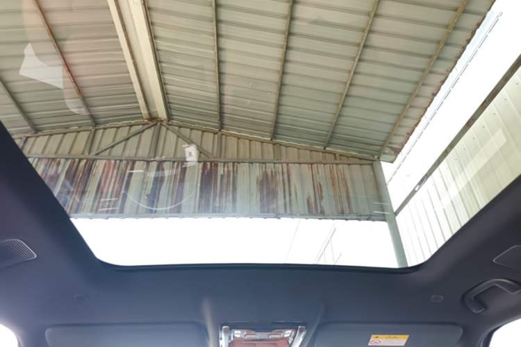 Used Formula Leopard Titanium 7 2026 Model EV 675KM Rear-Drive Flash-Charging Edition Headliner