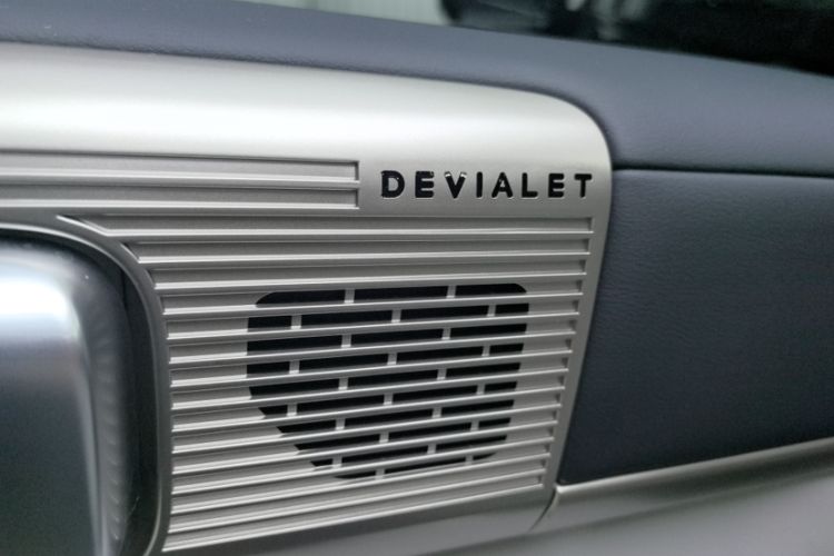 Used Formula Leopard Titanium 7 2026 Model EV 675KM Rear-Drive Flash-Charging Edition Interior 9