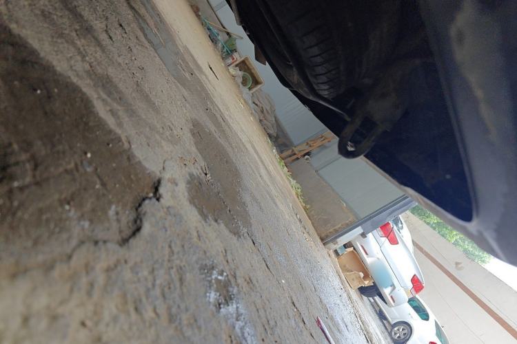 Used FORTHING CM7 2014 2.4L Manual Executive Model Chassis Front Left
