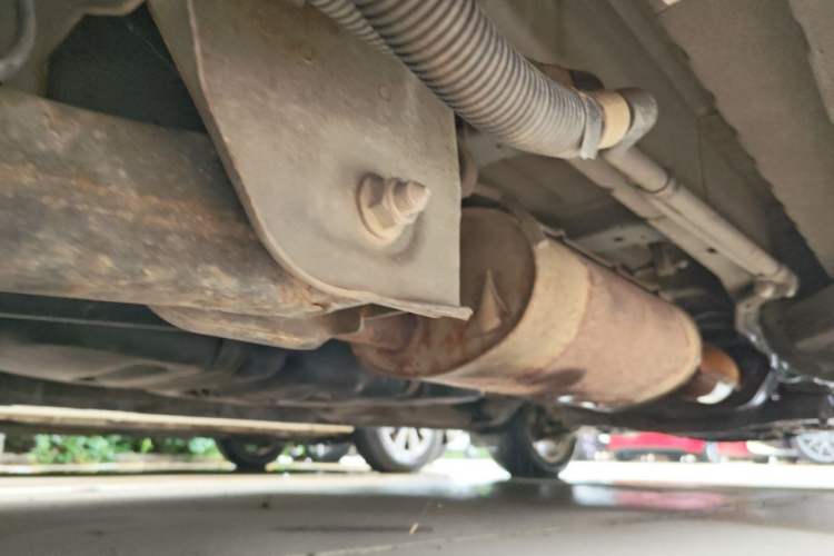 Used FORTHING CM7 2014 2.4L Manual Executive Model Chassis Rear Right