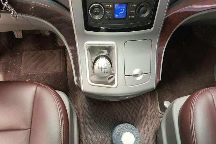 Used FORTHING CM7 2014 2.4L Manual Business Edition Gear Lever