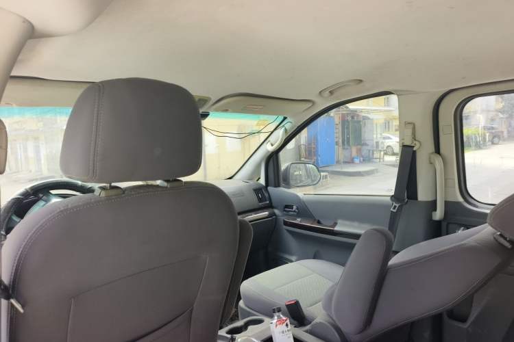 Used FORTHING CM7 2014 2.4L Manual Business Edition Headliner