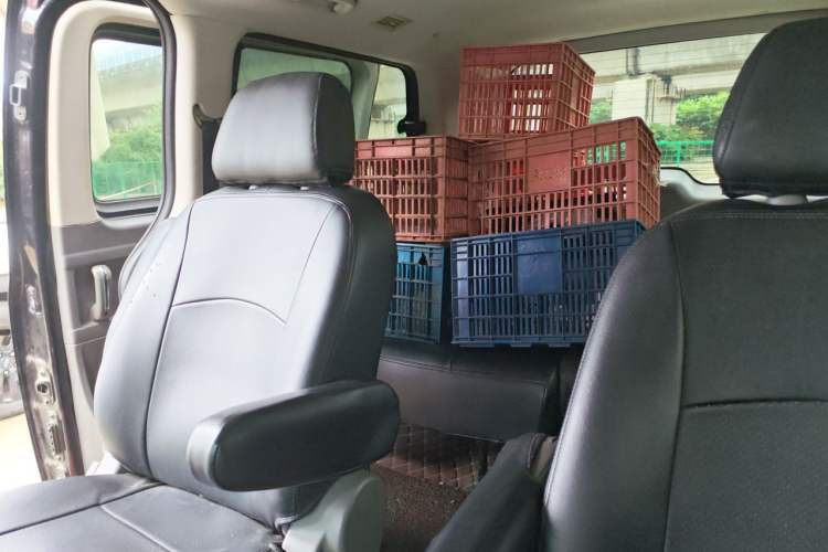 Used FORTHING CM7 2014 2.4L Manual Executive Model Left Rear Seat