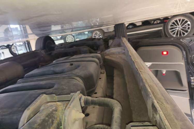 Used FORTHING CM7 2014 2.4L Manual Business Edition Left Side Sill