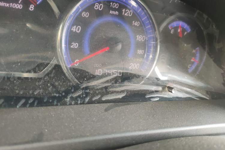 Used FORTHING CM7 2014 2.4L Manual Business Edition Odometer Close Up