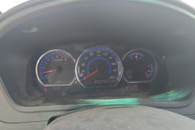 Used FORTHING CM7 2014 2.4L Manual Business Model Odometer Close Up