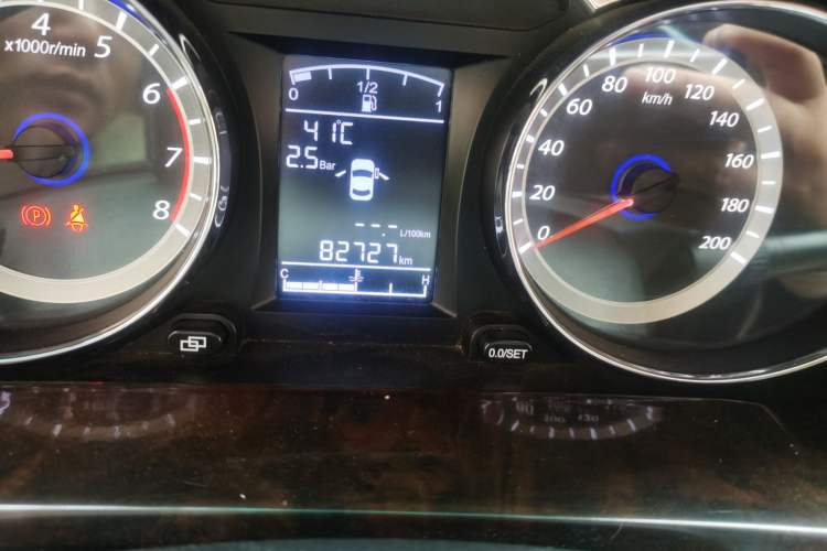 Used FORTHING CM7 2014 2.0T Manual Flagship Edition Odometer Close Up