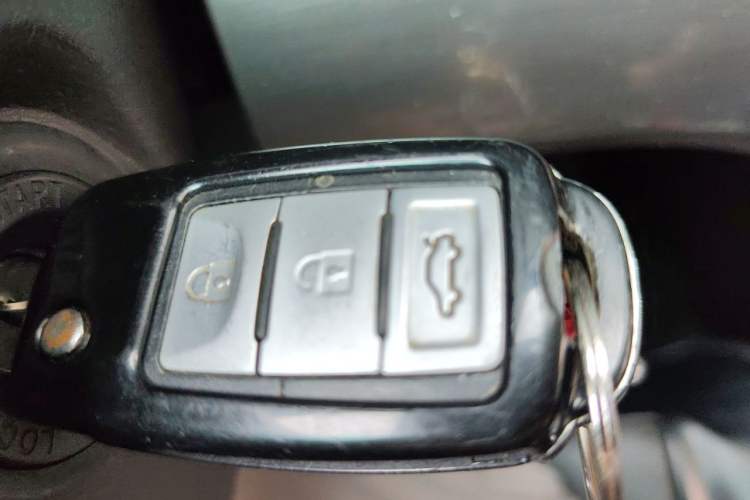 Used FORTHING CM7 2014 2.0T Manual Flagship Edition Vehicle Key