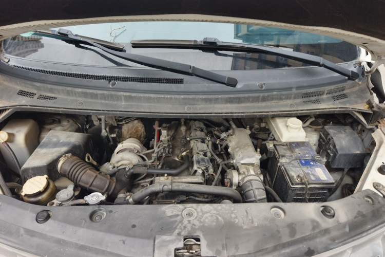 Used FORTHING CM7 2014 2.0T Manual Luxury Edition Engine Bay
