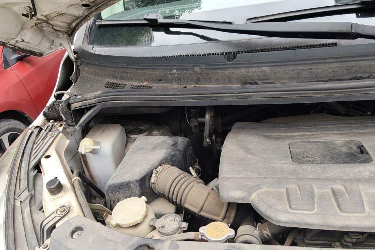 Used FORTHING CM7 2014 2.0T Manual Luxury Version Engine Bay Right
