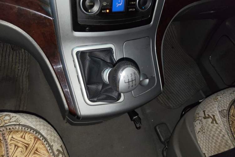 Used FORTHING CM7 2014 2.4L Manual Business Model Gear Lever