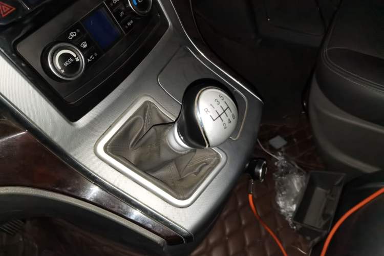 Used FORTHING CM7 2014 2.4L Manual Executive Model Gear Lever
