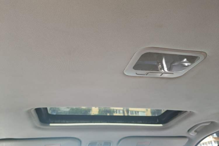 Used FORTHING CM7 2014 2.0T Manual Luxury Edition Headliner
